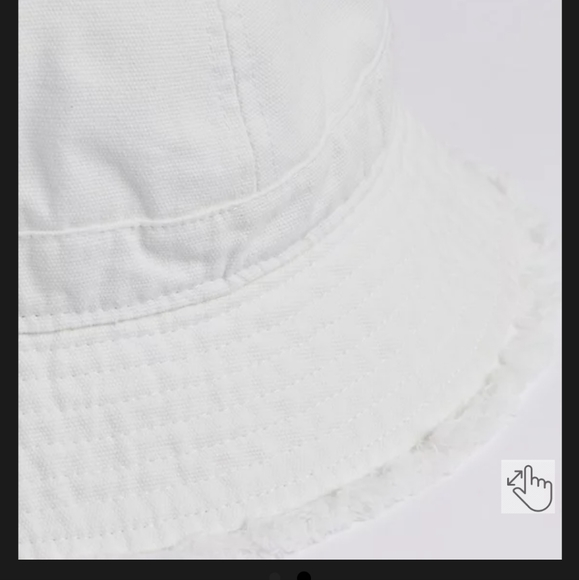 FRAYED BUCKET HAT - WHITE - Picture 2 of 3